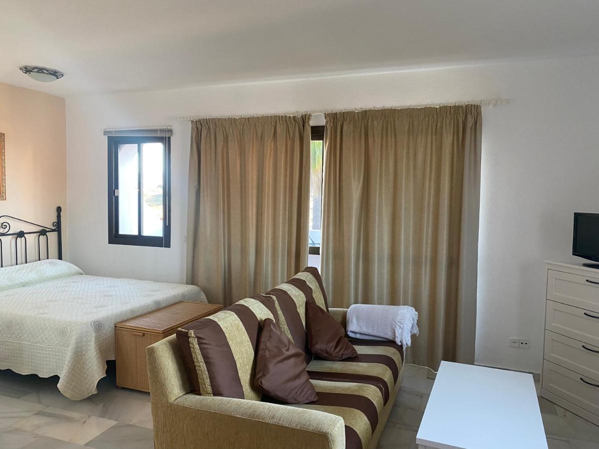 מנילבה Estudio Duquesa Golf Sierra Y Mar מראה חיצוני תמונה